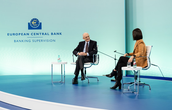 ECB Forum tackles hot banking topics